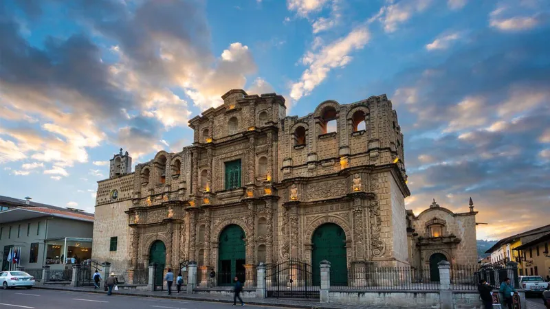 Plaza de Armas, Cajamarca